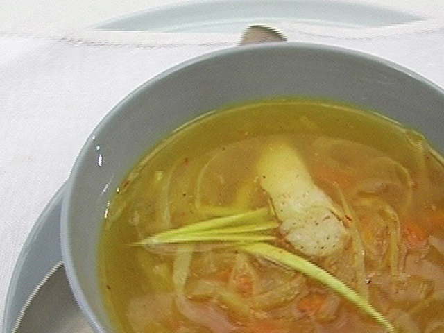 Суп из морского языка с овощами